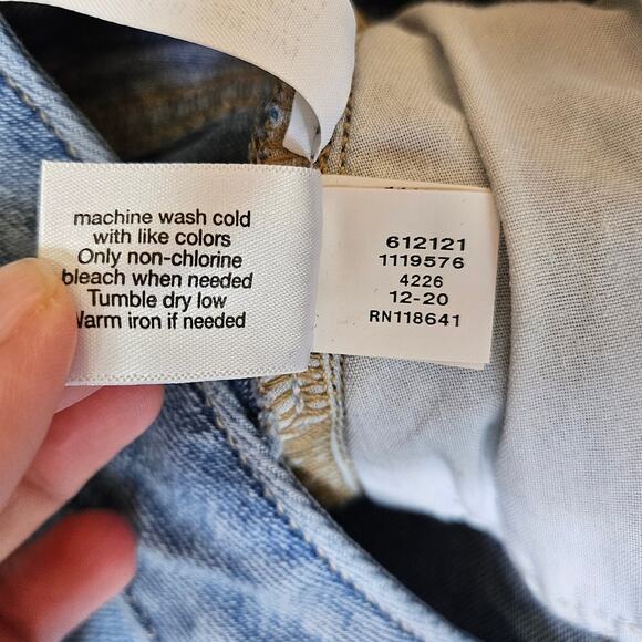Lane Bryant Mid Rise Boyfriend Capri Signature Fit Flex Magic Waistband Size 16 - Picture 7 of 10